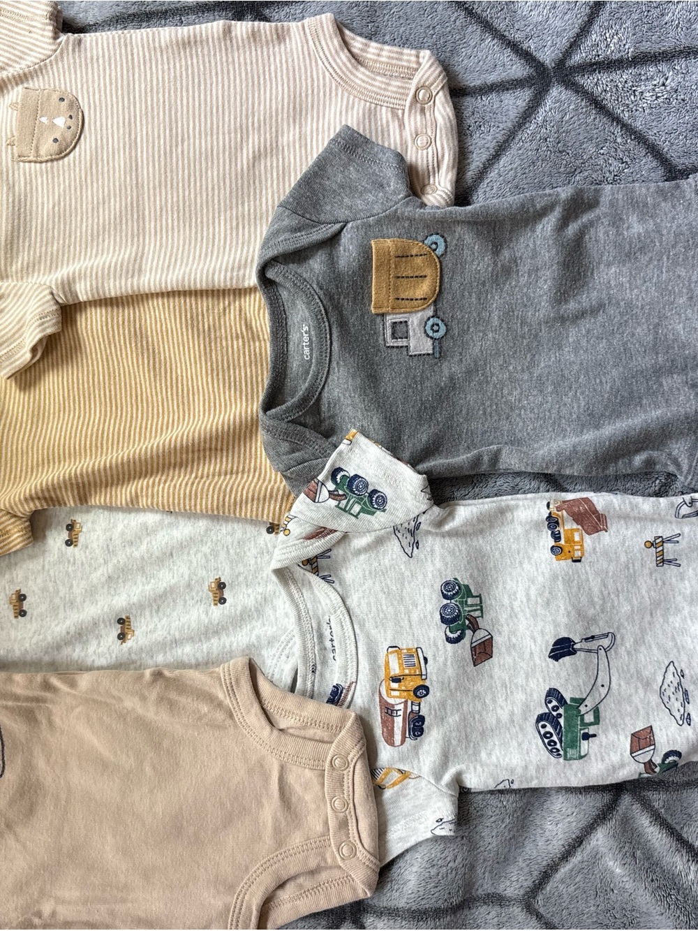 Nike Toddler Cotton Short Sleeve Bodysuit Bundle in Gray, Cream, Tan, Yellow